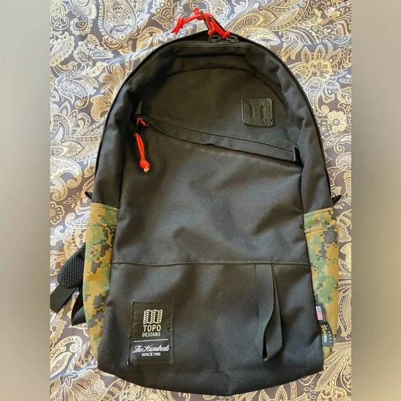 Topo Designs x The Hundreds backpack. Daypack tech collab